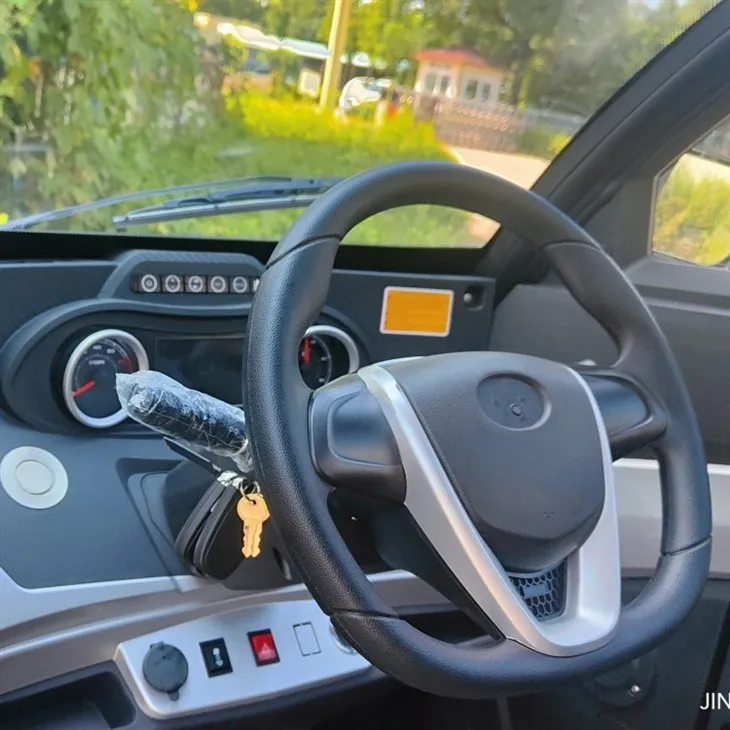 Hot Selling EEC Approved Refrigerated Van Box Clod Chain Electric Food Cart Delivery Transport Truck